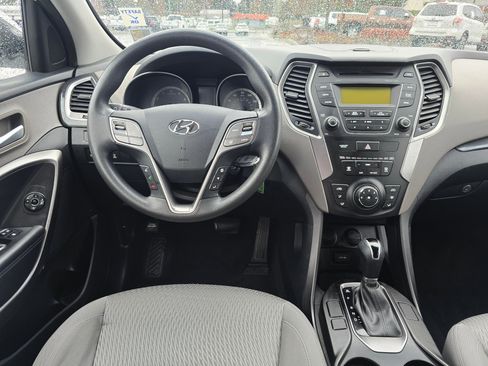 Used 2015 Hyundai Santa Fe Sport image 14