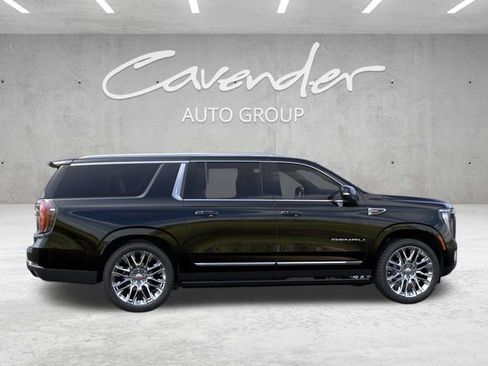 New 2026 GMC Yukon XL Denali w/ Denali Reserve Package AWD/4WD image 5