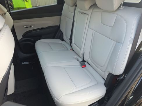 New 2025 Hyundai Tucson Limited image 22