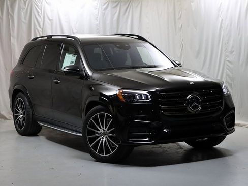 New 2026 Mercedes-Benz GLS 580 4MATIC image 1