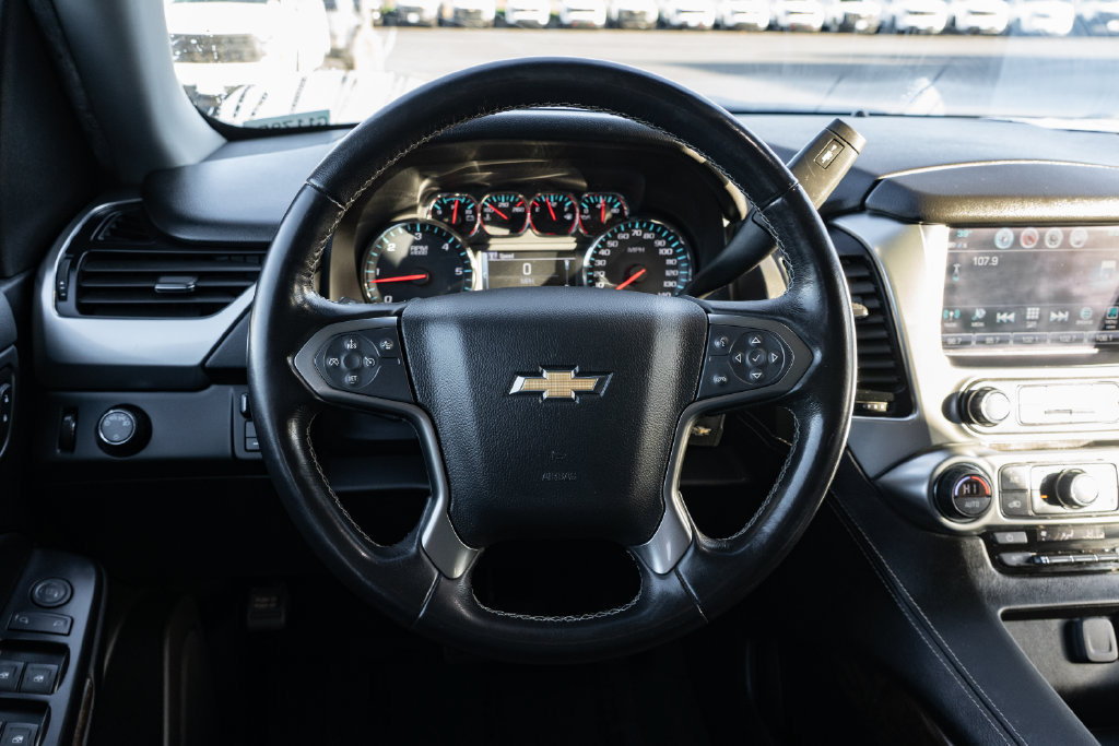Used 2019 Chevrolet Tahoe LS w/ All-Season Package RWD image 15