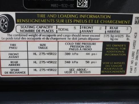 Used 2023 Land Rover Defender 90 V8 AWD/4WD image 94