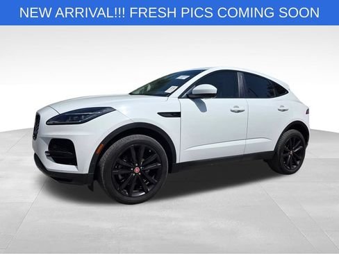 Used 2022 Jaguar E-PACE SE AWD/4WD image 2