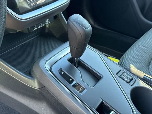 Certified 2024 Subaru Crosstrek 2.0i Premium image 16