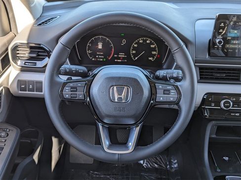 New 2025 Honda Pilot EX-L image 18