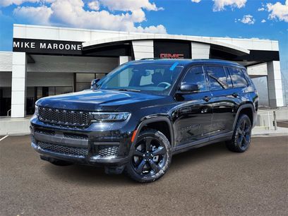 Used 2023 Jeep Grand Cherokee L Laredo