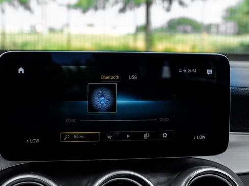 Used 2021 Mercedes-Benz GLC 43 AMG 4MATIC image 31