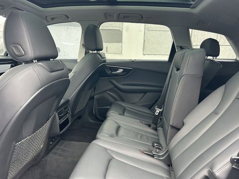Used 2023 Audi Q7 3.0T Premium Plus image 12