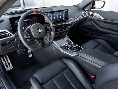 Used 2026 BMW M4 Competition image 4