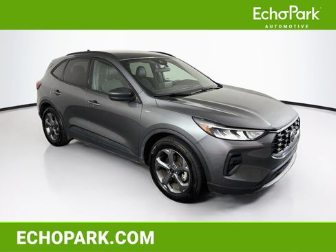 Used 2025 Ford Escape ST-Line FWD image 1