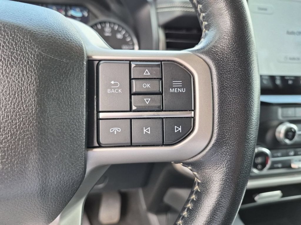 Used 2023 Ford Expedition XLT AWD/4WD image 19
