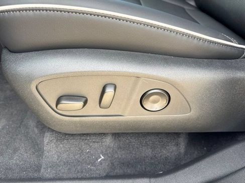 New 2026 Buick Enclave Preferred w/ Power Package AWD/4WD image 16