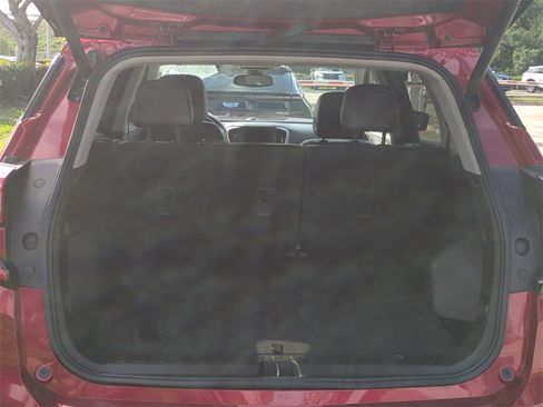 Used 2022 GMC Terrain SLT image 13