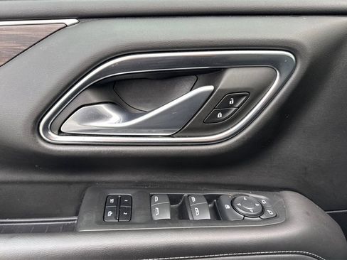 Used 2021 Chevrolet Tahoe LT image 11