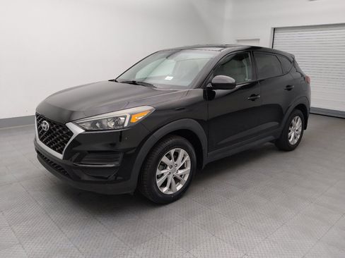Used 2019 Hyundai Tucson SE FWD image 2