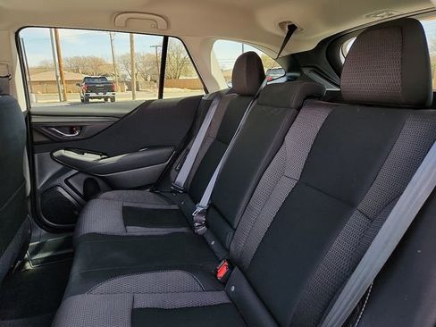 Used 2025 Subaru Outback Premium w/ Popular Package #1A image 11