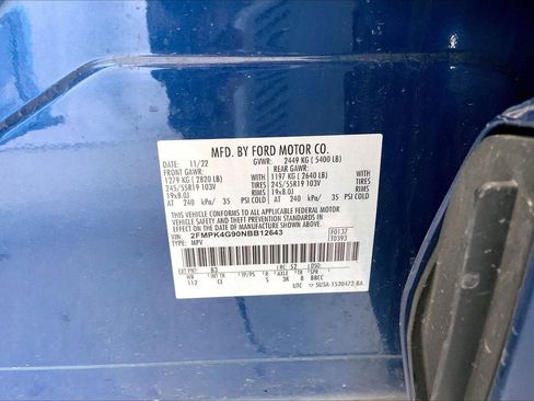 Used 2022 Ford Edge SE w/ Black Appearance Package image 8