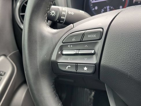 Used 2023 Hyundai Kona SEL w/ Convenience Package FWD image 10