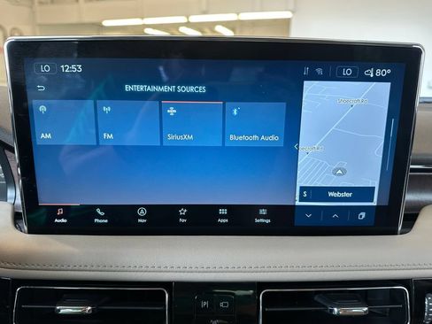 Used 2023 Lincoln Nautilus Reserve w/ Equipment Group 201A AWD/4WD image 5