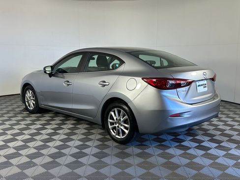 Used 2016 MAZDA MAZDA3 i Sport w/ Preferred Equipment Package image 3