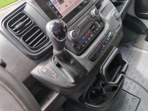 Used 2022 RAM ProMaster 2500 w/ Convenience Group FWD image 25