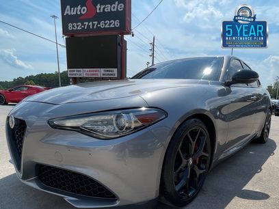 Used 2020 Alfa Romeo Giulia w/ Nero Edizione