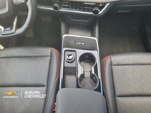 Certified 2025 Chevrolet Equinox RS w/ Convenience Package III AWD/4WD image 12