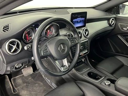 Used 2019 Mercedes-Benz CLA 250 CLA 250 image 24