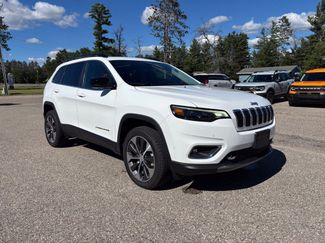Used 2022 Jeep Cherokee Limited w/ Elite Package AWD/4WD video 1