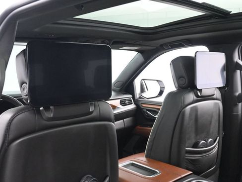 Used 2023 GMC Yukon Denali Ultimate AWD/4WD image 19