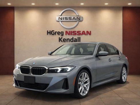 Used 2026 BMW 330i Sedan RWD image 3