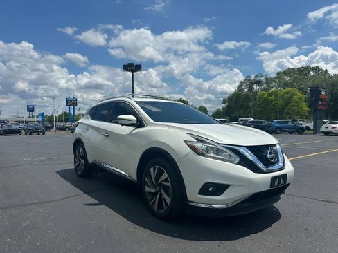Used 2017 Nissan Murano Platinum w/ Platinum Technology Package AWD/4WD image 3