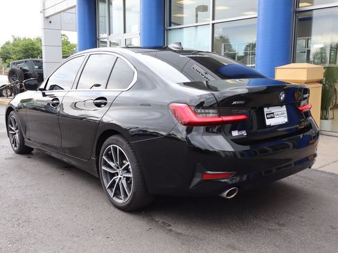Used 2020 BMW 330i xDrive Sedan w/ Driving Assistance Package AWD/4WD image 3