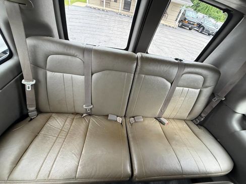 Used 2014 Chevrolet Express 3500 LS image 14