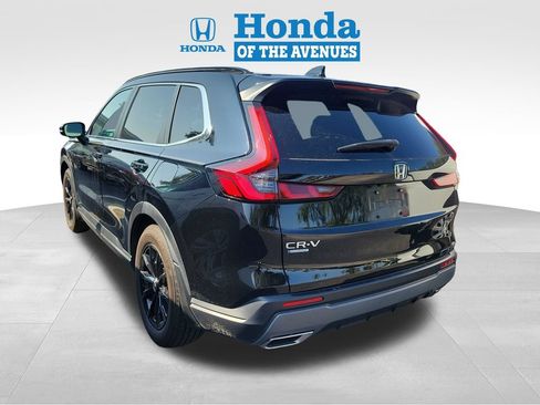 Used 2023 Honda CR-V Sport image 4