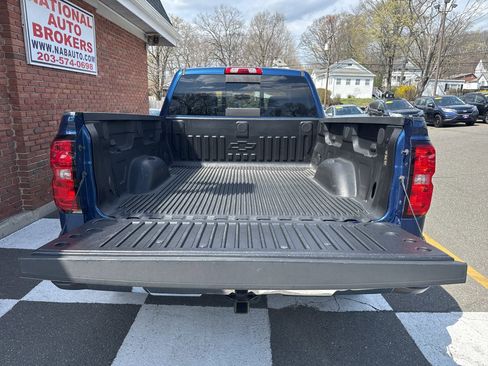 Used 2018 Chevrolet Silverado 1500 LT w/ All Star Edition image 10