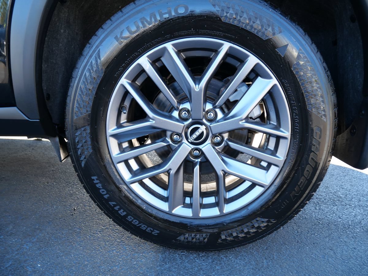 Used 2023 Nissan Rogue S AWD/4WD image 33