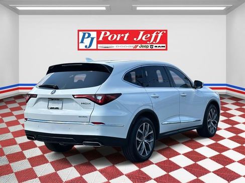 Used 2022 Acura MDX SH-AWD w/ Technology Package image 5