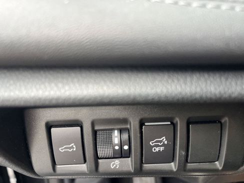 Used 2022 Subaru Outback Limited w/ Popular Package #2 AWD/4WD image 25