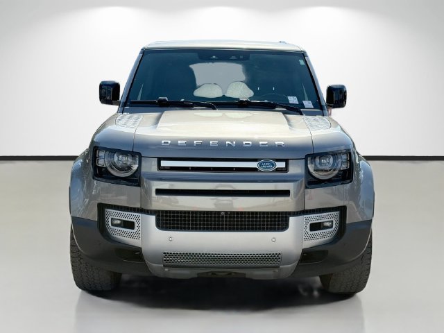Used 2023 Land Rover Defender 110 SE AWD/4WD image 8