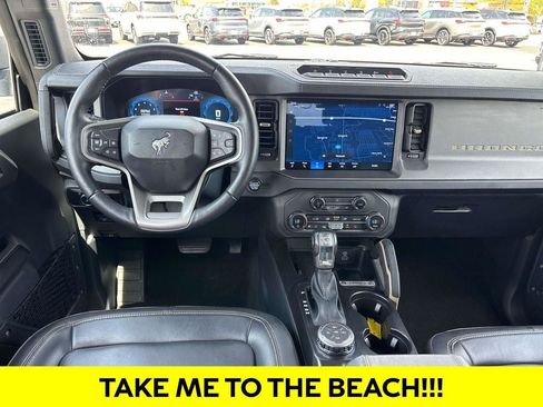 Used 2025 Ford Bronco Badlands AWD/4WD image 12