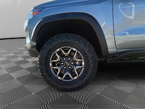 New 2026 Chevrolet Colorado ZR2 w/ Technology Package image 9