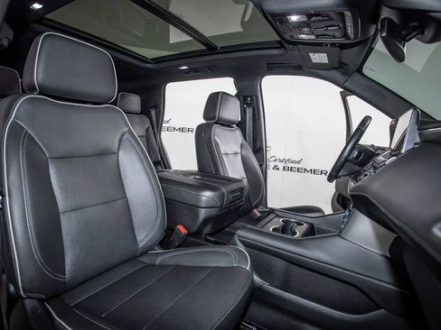 Used 2023 Chevrolet Tahoe Premier AWD/4WD image 19