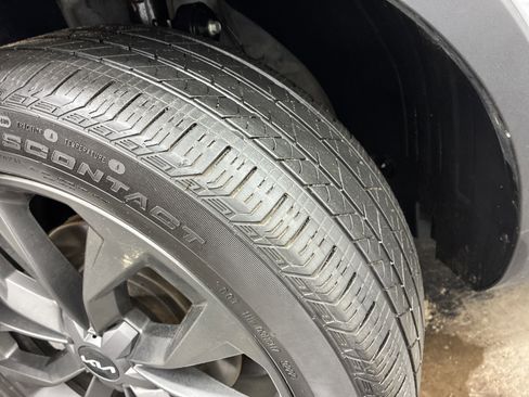 Certified 2023 Kia Sorento X-Line EX image 23