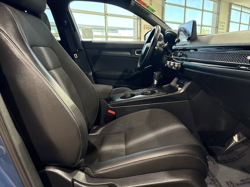 Used 2025 Honda Civic Sport image 23