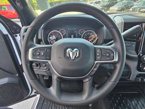 New 2026 RAM 3500 Tradesman AWD/4WD image 15