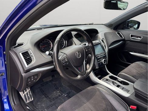 Used 2018 Acura TLX V6 w/ Technology Package FWD image 6