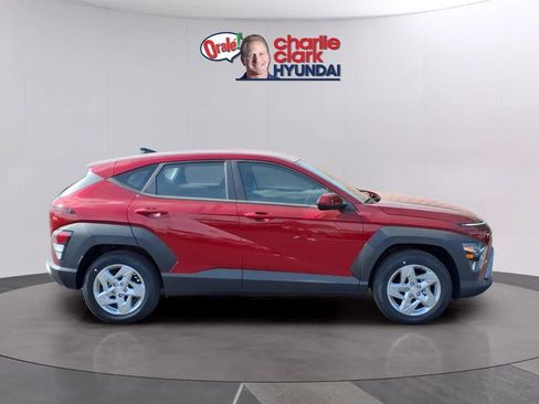 New 2026 Hyundai Kona SE FWD image 6