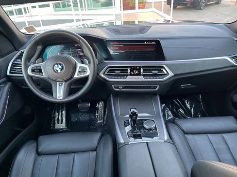 Used 2022 BMW X5 sDrive40i w/ M Sport Package image 17
