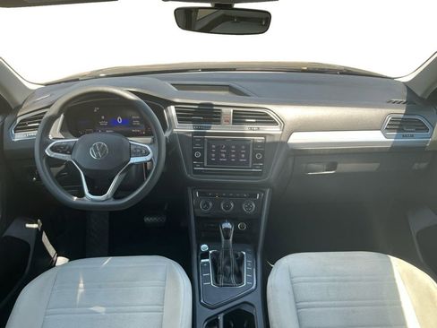 Used 2023 Volkswagen Tiguan S FWD image 17